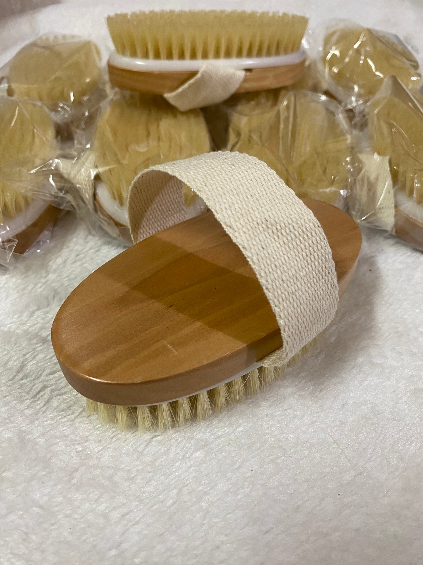 Dry Brushes for Skin Cleaning Dead Skin Removal MOQ 10 PCS